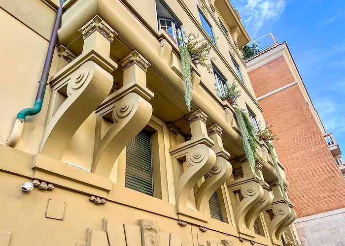 Coppedè Lovely